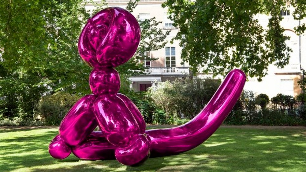 Статуя Джеффа Кунса - Balloon Monkey