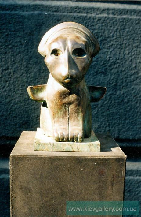 Sculpture «Griffin», bronze. Скульптор Oleksienko Serhii. Sold