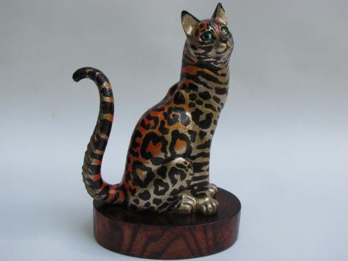 Sculpture «Spotted cat», bronze. Sculptor Vasylchenko Andrii. Buy sculpture