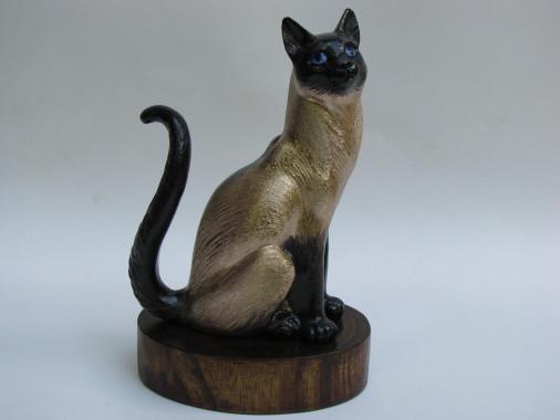 Скульптура «Сиамская кошка», бронза. Скульптор Васильченко Андрей. Купить скульптуру