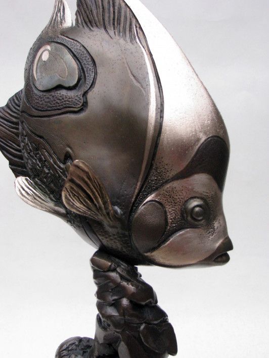 Скульптура “Золотая рыбка”-5