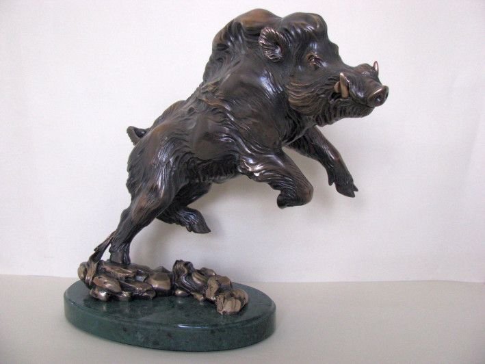 Sculpture “Boar”-2